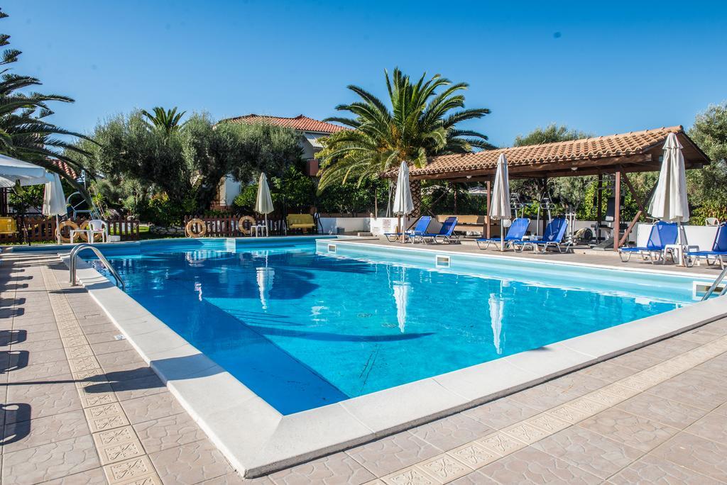 Alexaria Holidays Apartments Frinion Exterior photo